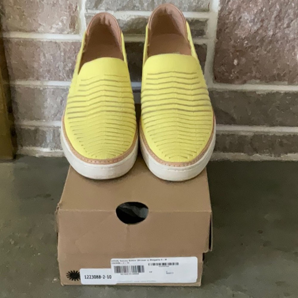 UGG Sammy Breeze Yellow Slip-On Sneakers Size 6
